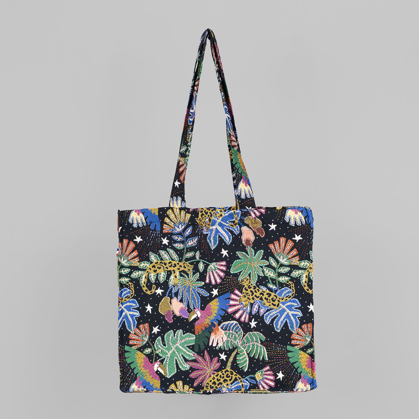 Boxy tote